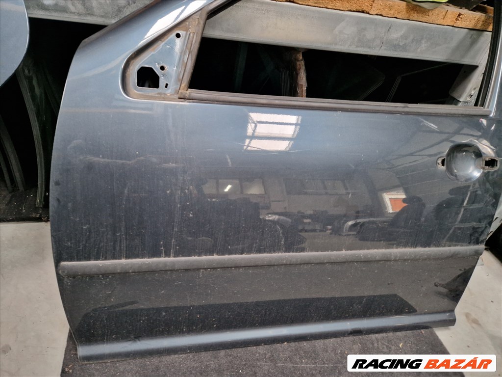 Volkswagen Golf IV bal első ajtó LC7V 3. kép