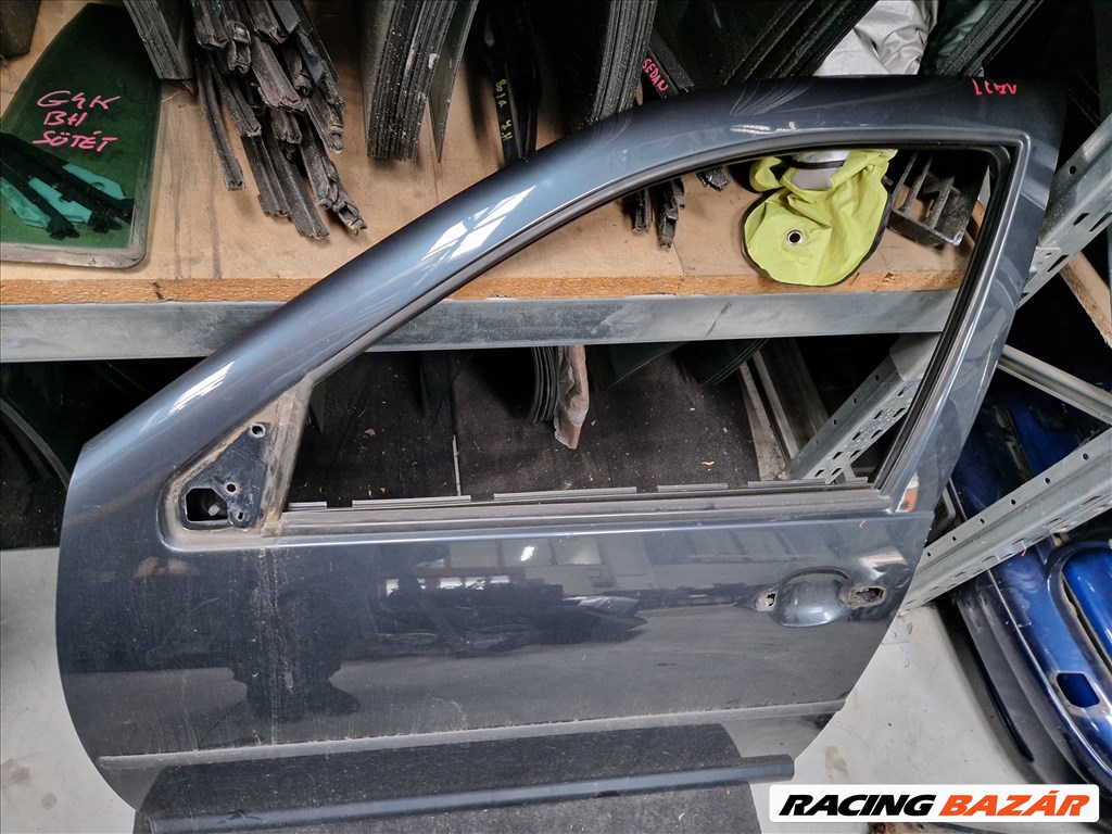 Volkswagen Golf IV bal első ajtó LC7V 4. kép