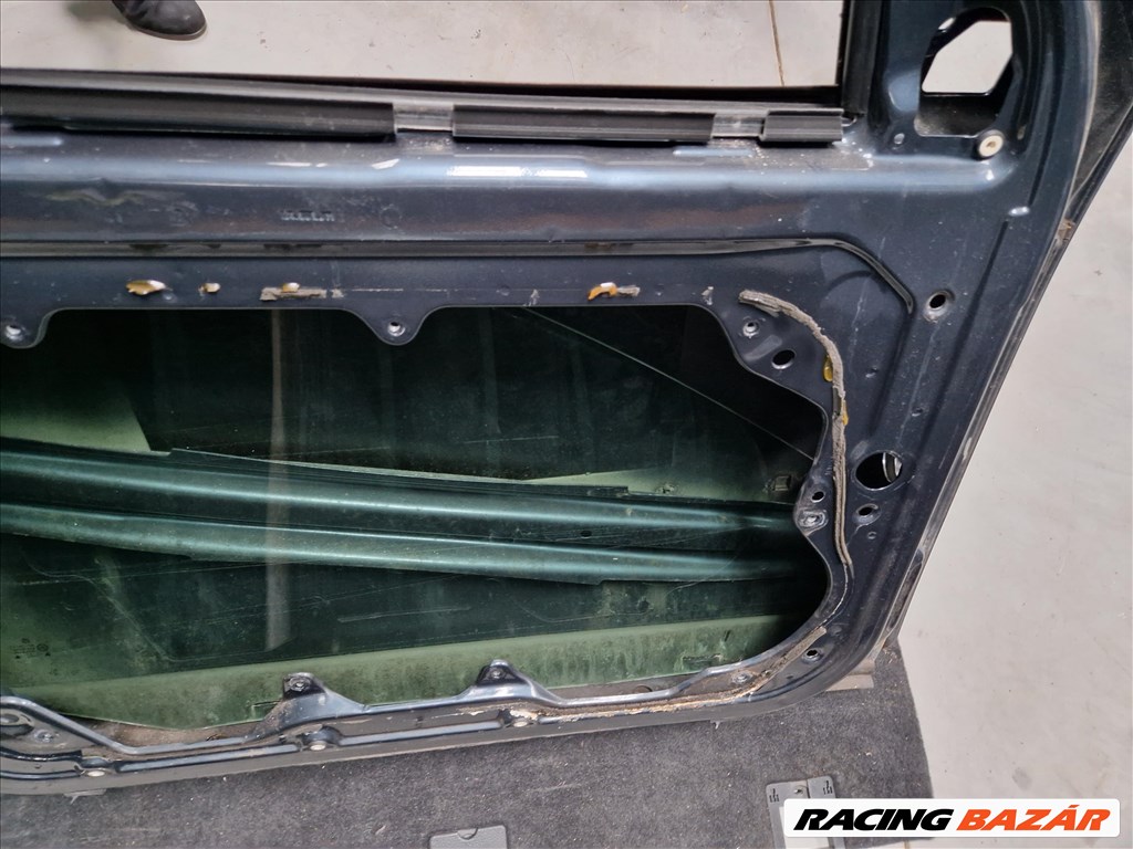 Volkswagen Golf IV bal első ajtó LC7V 8. kép