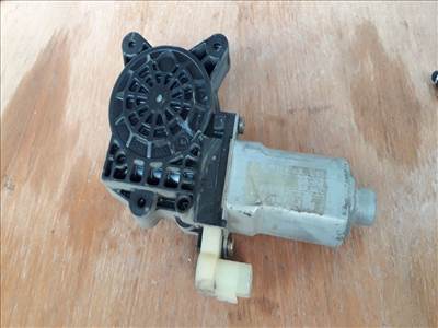KIA PICANTO BA Jobb első Ablakemelő Motor (11353)