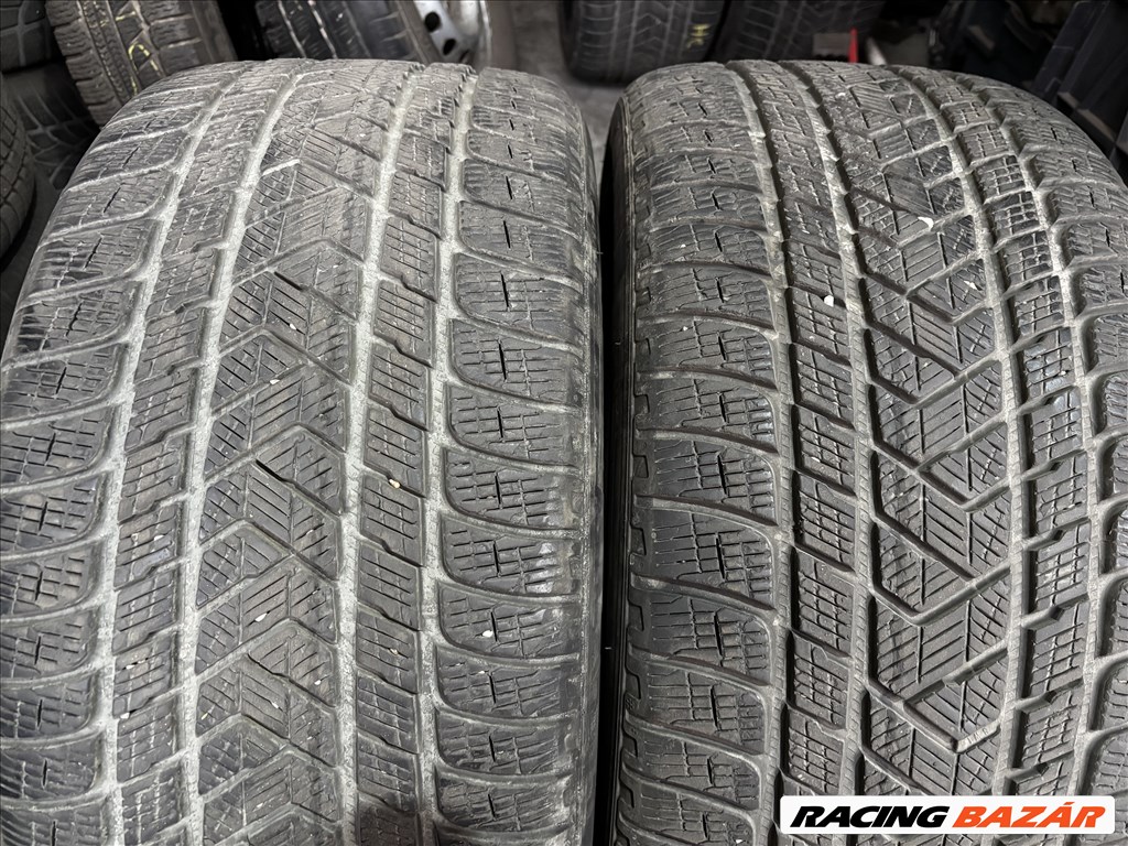  295/4020" újszerű Pirelli téli gumi gumi 2. kép