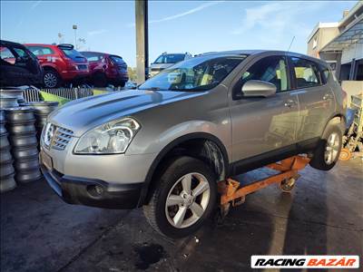 Nissan Qashqai (J10) bontott alkatrészei