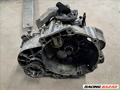 Volkswagen Passat B8 2.0tdi QFZ váltó 