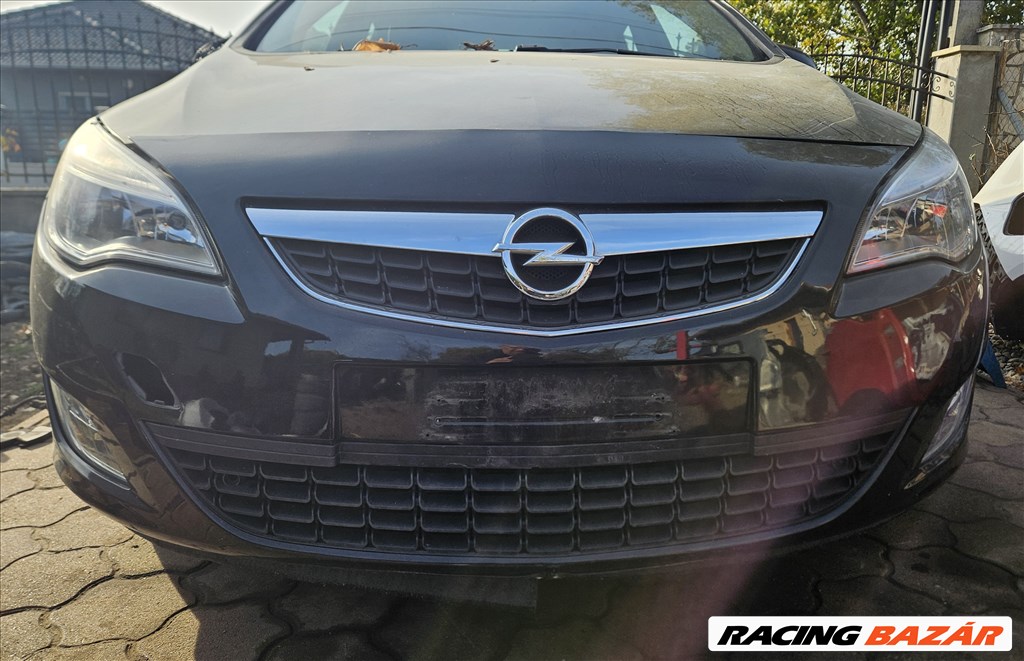 Opel Astra J A17dtr bontott alkatrészei 1. kép