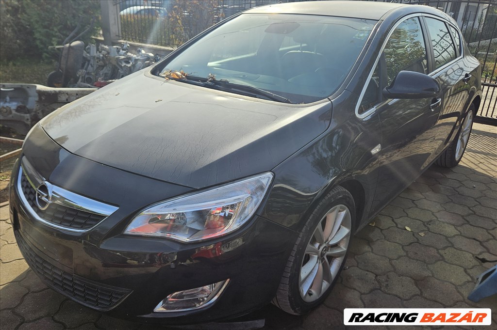 Opel Astra J A17dtr bontott alkatrészei 3. kép