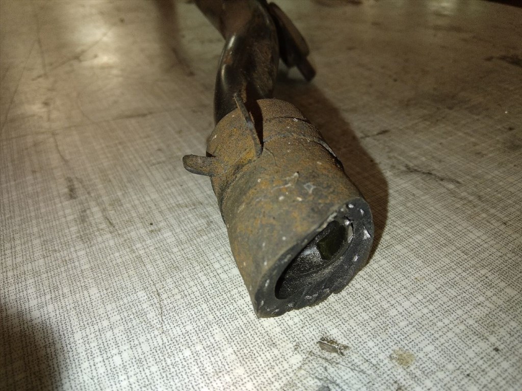 KIA SORENTO I JC Vízcső (15852) 3. kép