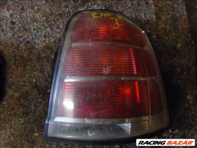 Opel Zafira B hátsó lámpa jobb