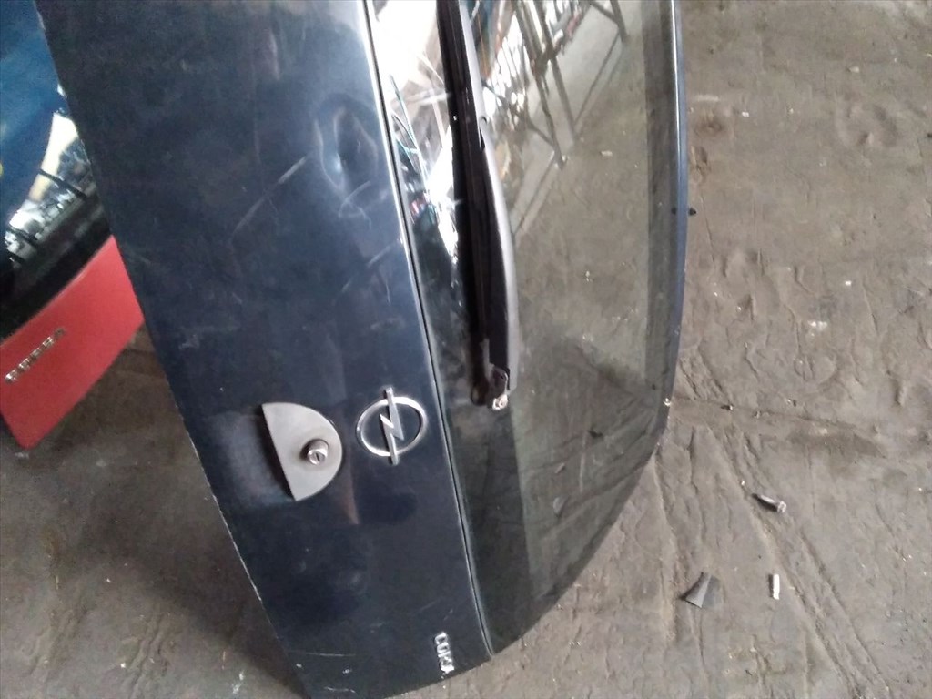 OPEL CORSA C F08, F68 Csomagtérajtó Zárszerkezet (08603) 6. kép