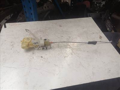 HONDA STREAM RN Jobb első Ajtózár (09428)