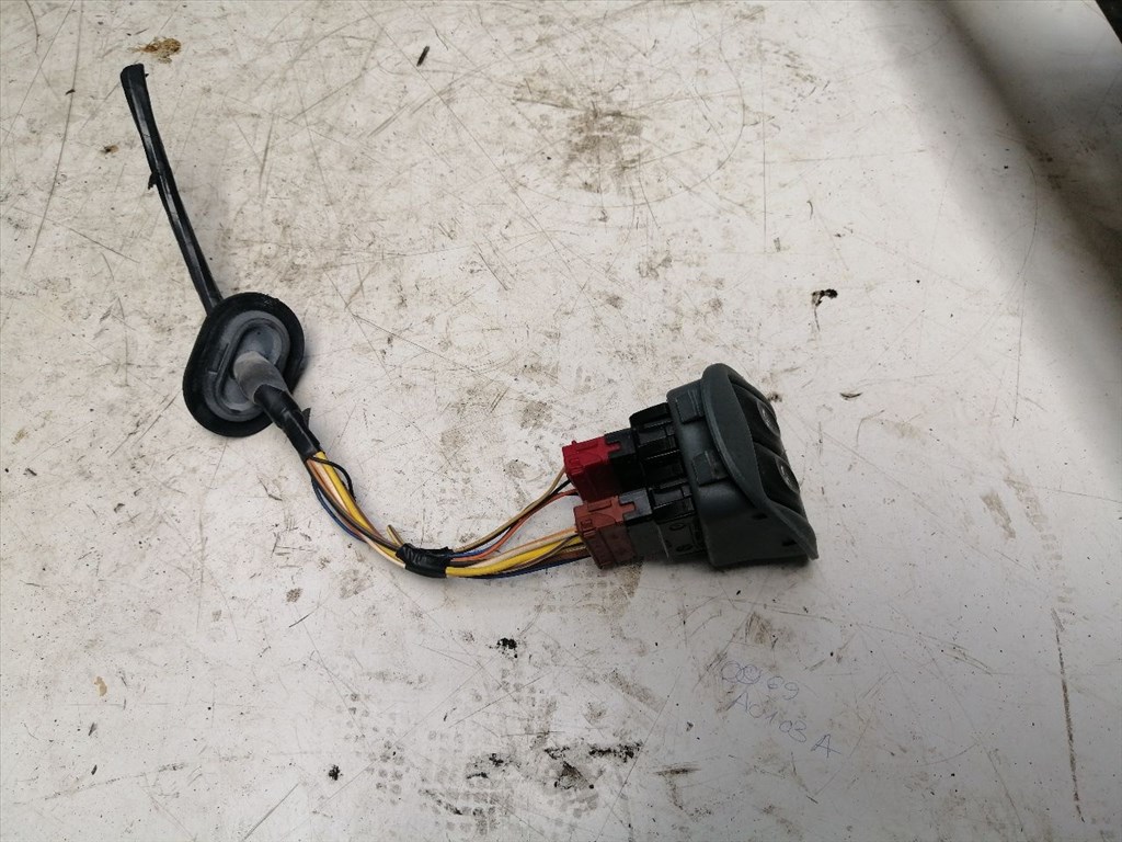 RENAULT MEGANE Scenic JA0/1_ Ablakemelő Kapcsoló Négyes / Kettes (09682) 1. kép