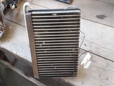 OPEL ASTRA G Ferdehátú F48_, F08_ Klímahűtő Radiátor (11180)