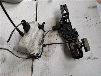 RENAULT ESPACE IV JK0/1_ Bal első Ajtózár (32953) 8200008430