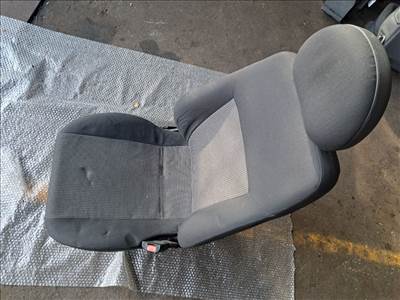 OPEL MERIVA  Jobb első Ülés (35975)