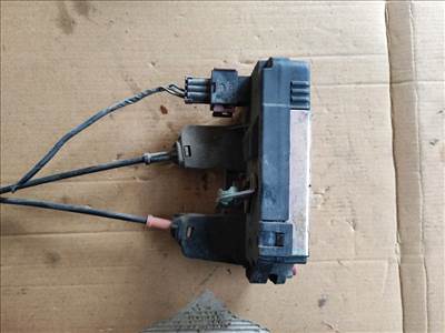 OPEL ASTRA G Ferdehátú F48_, F08_ Bal hátsó Ajtózár (32335) PBT GF30