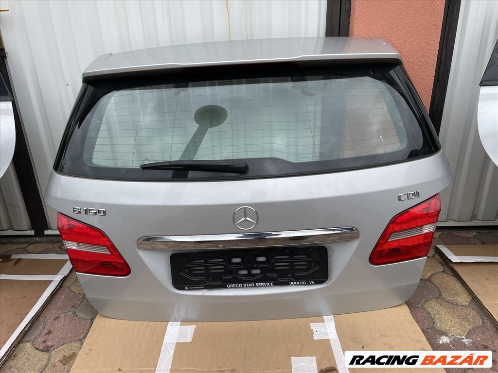 Mercedes B-osztály W246 csomagtér ajtó  a2467400105 1. kép