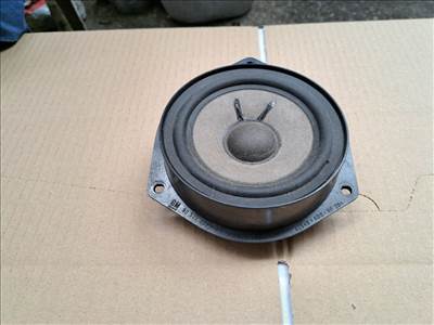 OPEL ZAFIRA A F75_ Jobb első Hangszóró (33940) 90520838