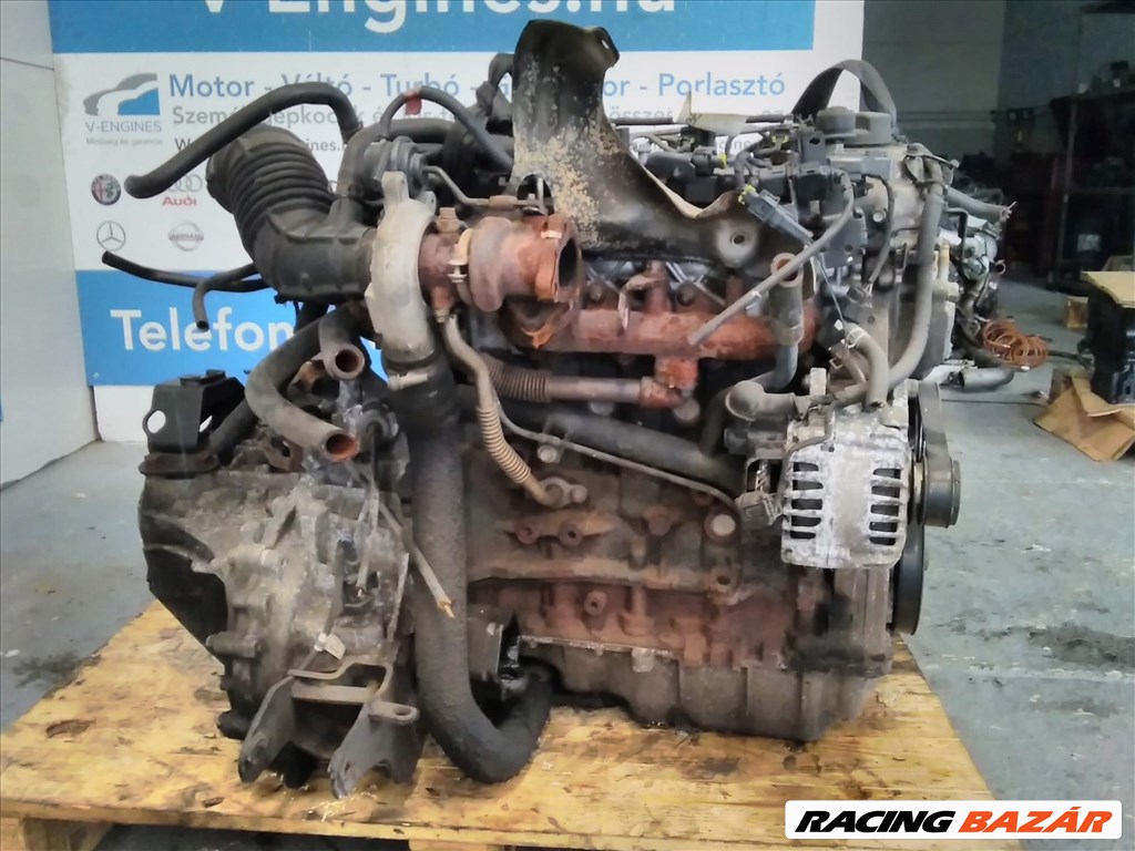 HYUNDAI 1,6 CRDI D4FB bontott motor 2. kép