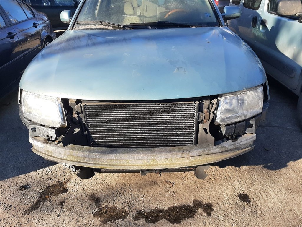 VW PASSAT Variant 3B5 Motorvezérlő (00402) 8D0907558S 3. kép