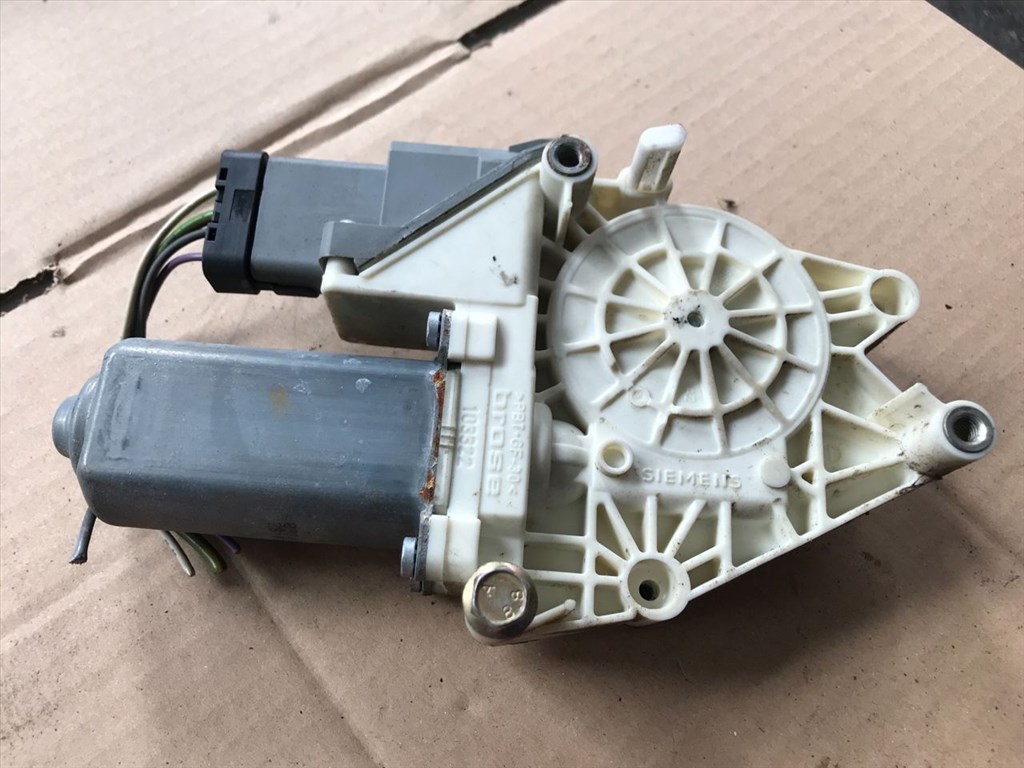 PEUGEOT 607 9D, 9U Bal hátsó Ablakemelő Motor (27964) 2. kép