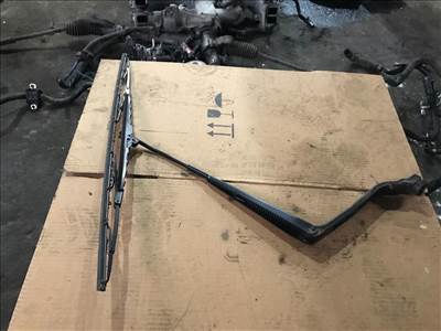 SUBARU IMPREZA Ferdehátú GR, GH, G3 Bal első Ablaktörlő Kar (29233)