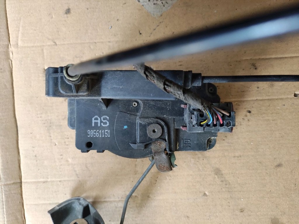 OPEL ASTRA G Ferdehátú F48_, F08_ Bal első Ajtózár (32337) PBT GF 30 1. kép