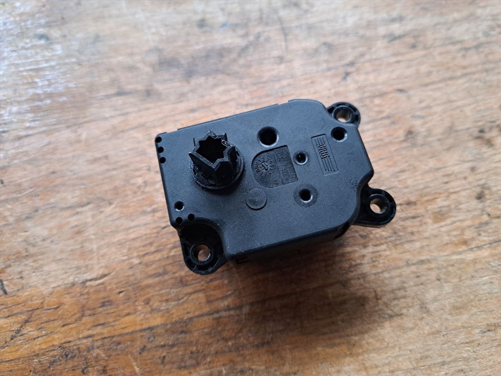 FORD C-MAX II  Fűtés Állító Motor (35355) AV6N19E616AA 2. kép