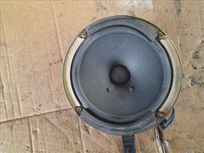 HYUNDAI TRAJET FO Bal hátsó Hangszóró (45619)