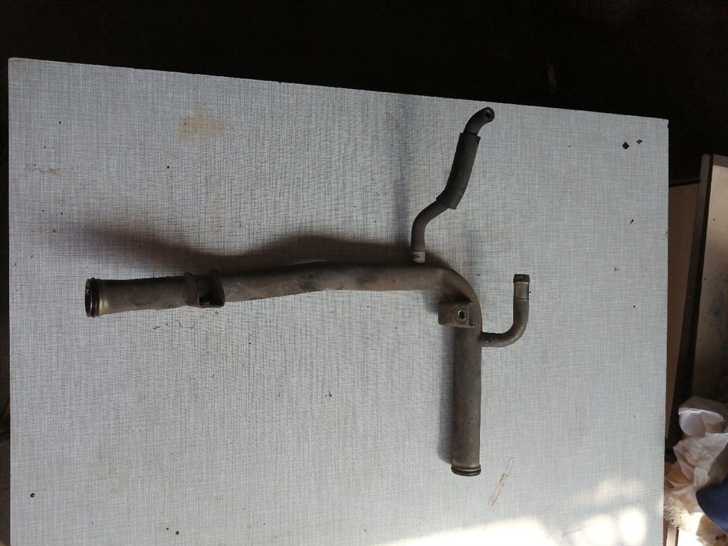 MITSUBISHI LANCER Kombi CS_W Vízcső (08826) 1. kép