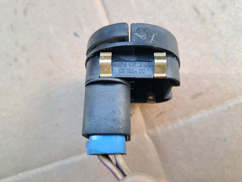 FORD KA I RB_ Jobb első Ablakemelő Kapcsoló (38795) 96FG14529AC 3. kép