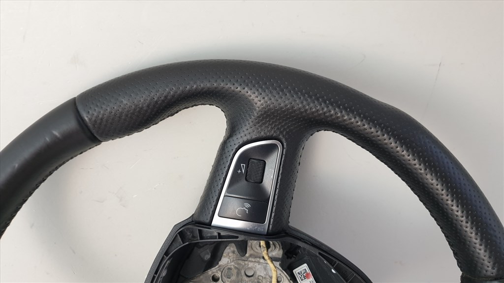 509866 Audi A5, A3, A4, A6, 2009, Bőrkormány, Multikormány, Kormány, 8T0419091WUL 2. kép