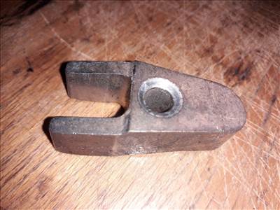 CHRYSLER PT CRUISER PT_ Porlasztó Lefogató (13586)