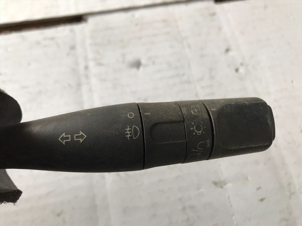 PEUGEOT 206 Ferdehátú 2A/C Bal Kormánykapcsoló Irányjelző (24037) 96307459ZL 5. kép