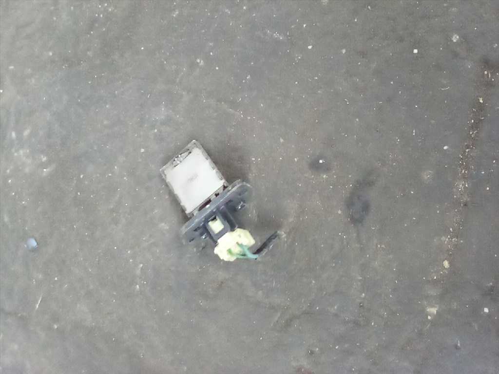 SSANGYONG RODIUS  Előtét Ellenállás Fűtőmotor (32043) A100RR 1. kép