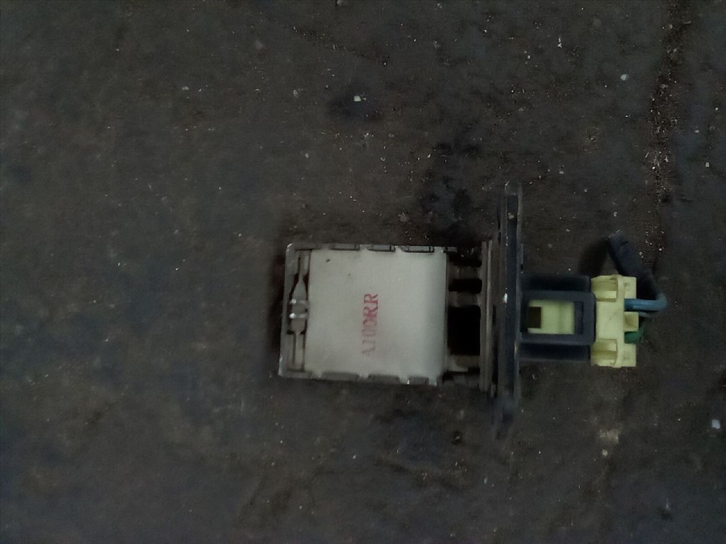 SSANGYONG RODIUS  Előtét Ellenállás Fűtőmotor (32043) A100RR 3. kép