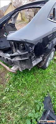 Ford Mondeo MK4 5Ajtós Hátfal,hátsórész.