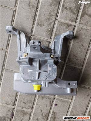 Mercedes B-osztály W247 motortartó bak  a2472405700