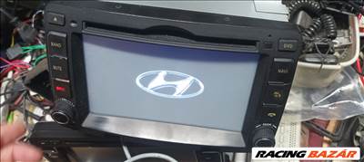 Hyundai Santa Fé és egyéb modellekbe navigációs fejegység eladó!