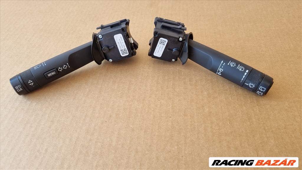 Opel Astra J Kormánykapcsoló 20941129-20941131 1. kép