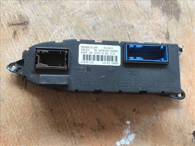 RENAULT ESPACE III JE0_ Jobb első Ajtó Vezérlőegység (27836) 9658916180