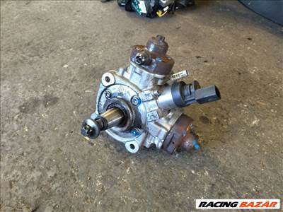 BMW F30 / F11 30D N57D30 nagynyomású szivattyú 0445010634 7823463