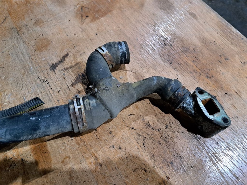 OPEL ZAFIRA A F75_ Vízcső (34627) 1310327, 9129152, X16XEL 6. kép