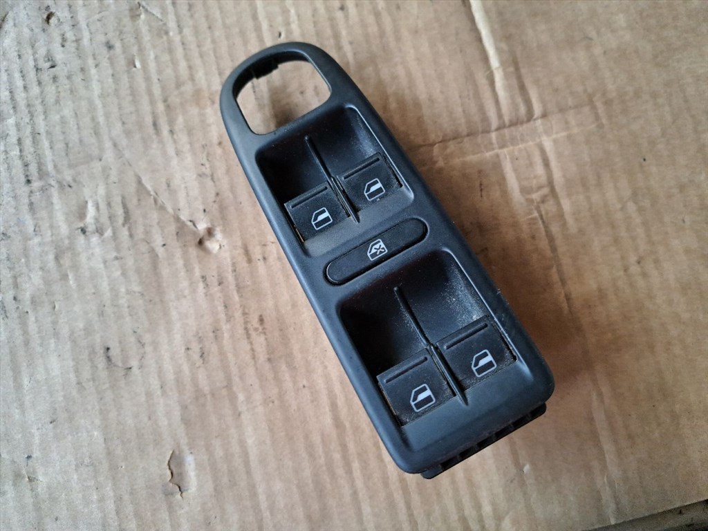 VW GOLF VI 5K1 Bal első Ablakemelő Kapcsoló (38559) 1K4959857B 1. kép