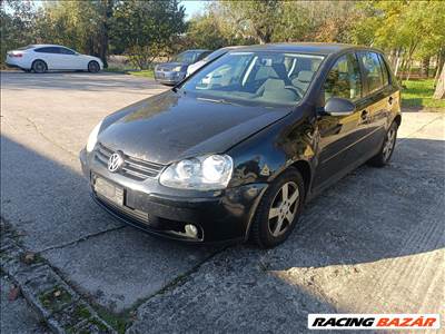Volkswagen Golf V 1.9 TDI 4Motion motor BXE kóddal, 211416km-el eladó bxe178729 vwg519tdi