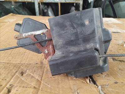 HYUNDAI TRAJET FO Bal hátsó Ajtózár (45718)