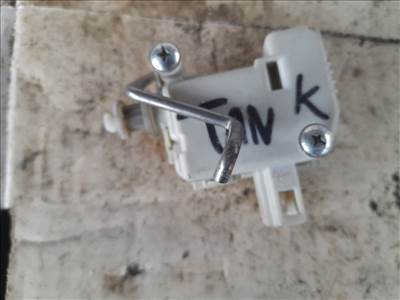 AUDI A6 4B, C5 Központizár Motor Tankajtó (47570)