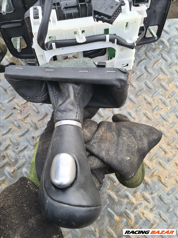 Audi A4 (B8 - 8K) Elado audi a4 b8 automata valtogomb szoknyával  2. kép