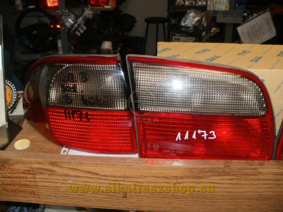 Opel Omega B hátsó lámpa, sedan, bal belső 1. kép