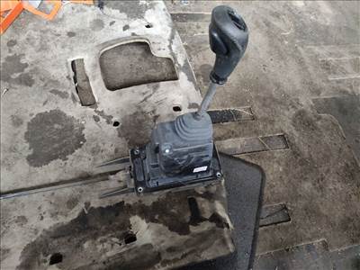 RENAULT ESPACE IV JK0/1_ Váltó Kulissza (34094) 8200528595