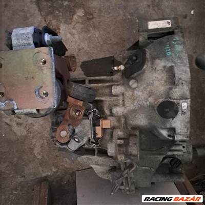 Volkswagen Sharan I Manuál váltó 