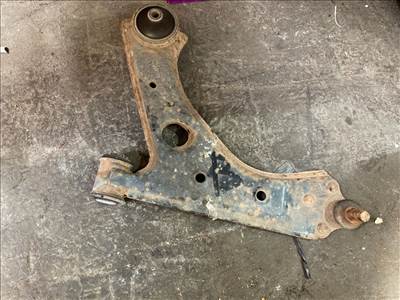 OPEL CORSA D  Bal első Lengőkar (12692)